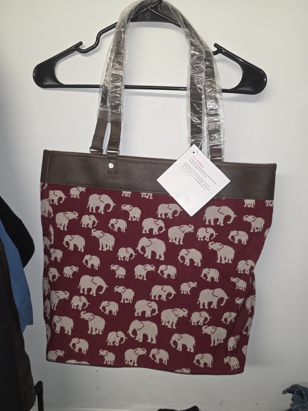 Thirty-one Women's Red Elephant Print Tote Bag with Brown Trim